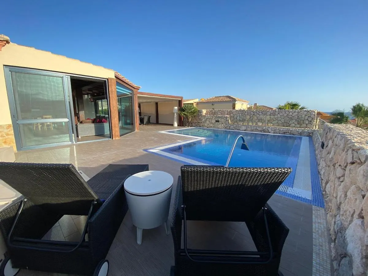 Villa Loba With Private Pool Costa Calma